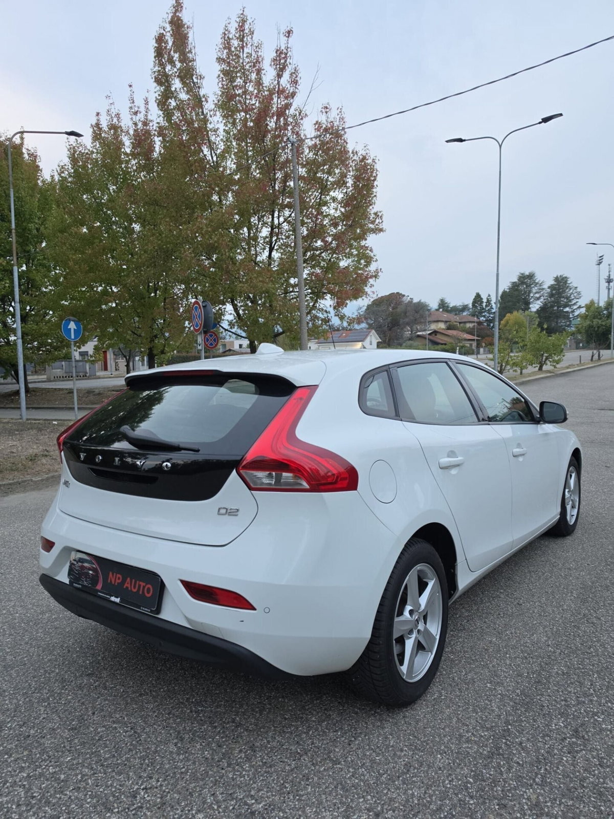 Volvo V40 D2 Business Plus (7)