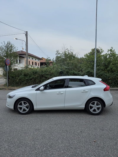 Volvo V40 D2 Business Plus (9)