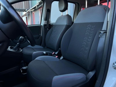 Fiat Panda 1.3 MJT 95 CV S&S 4x4 (10)