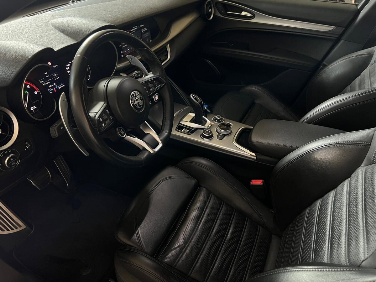 Alfa Romeo Stelvio Stelvio 2.2 Turbodiesel 210 CV AT8 Q4 Veloce (16)