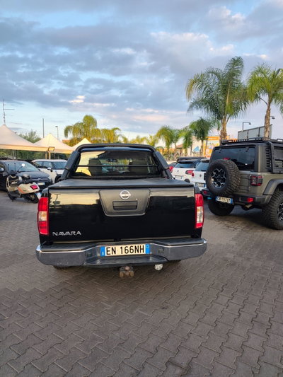 Nissan Navara 2.5 dCi 190CV 2 porte King Cab LE (8)