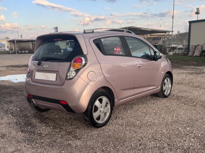 Chevrolet Spark 1.0 Pink Lady Special Edition (5)