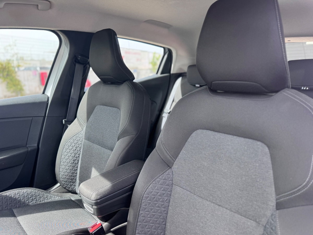 Renault Clio TCe 100 CV GPL 5 porte Equilibre (11)