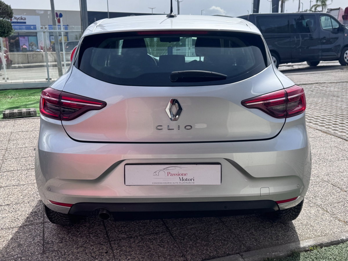 Renault Clio TCe 100 CV GPL 5 porte Equilibre (5)