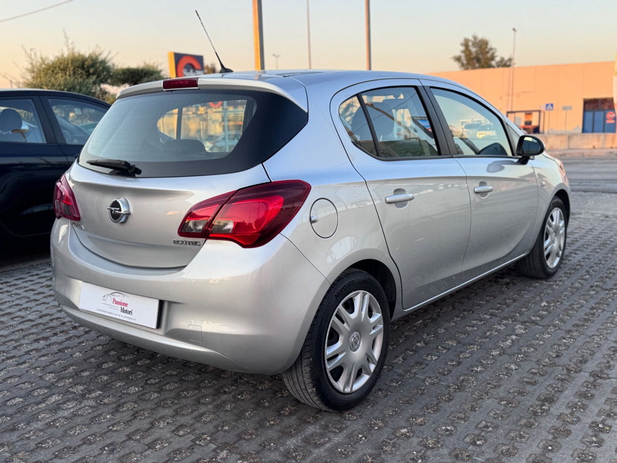 Opel Corsa 1.4 90CV GPL Tech 5 porte Innovation (4)