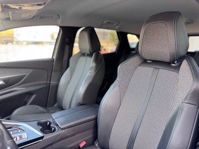 Peugeot 3008 BlueHDi 130 S&S EAT8 Allure Pack (11)