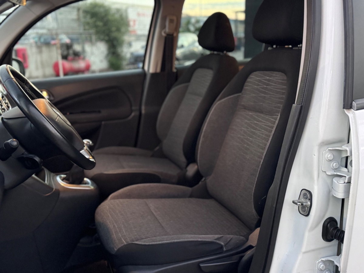 Citroen C3 Picasso BlueHDi 100 Exclusive (11)