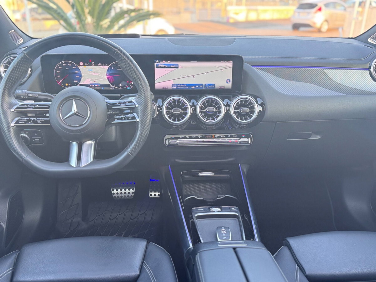 Mercedes-Benz GLA SUV 200 d AMG Line Premium Plus 4matic auto (13)