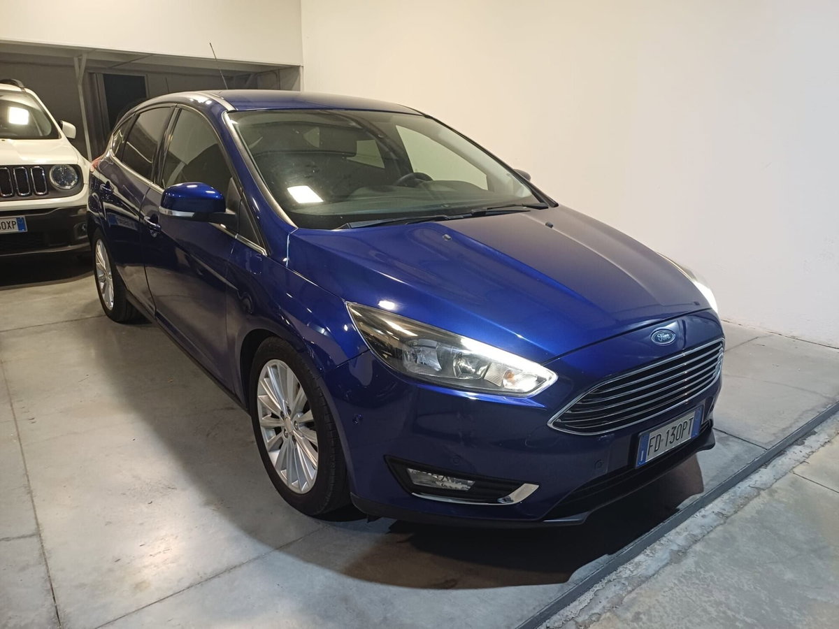 Ford Focus 1.5 TDCi 120 CV Start&Stop Titanium X (4)
