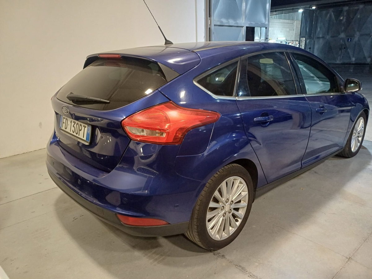 Ford Focus 1.5 TDCi 120 CV Start&Stop Titanium X (6)