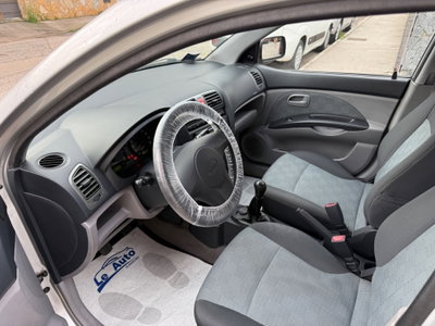Kia Picanto 1.1 12V Fresh (7)