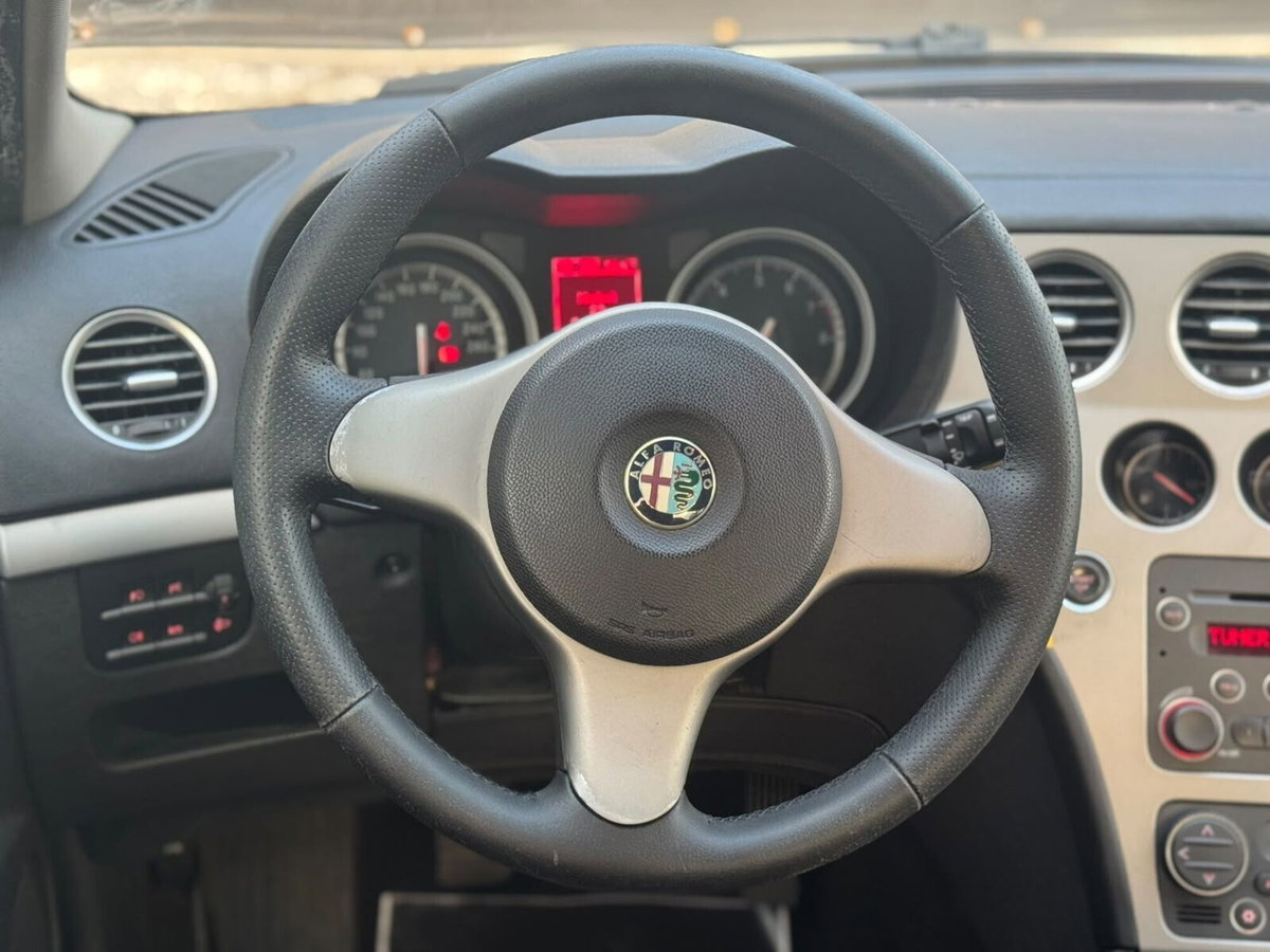 Alfa Romeo 159 1.8 16V Progression (9)