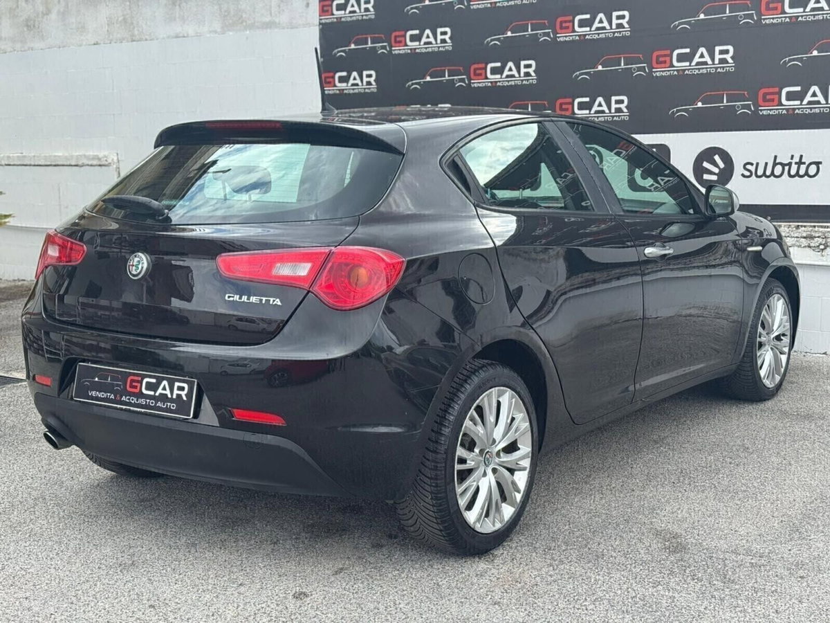 Alfa Romeo Giulietta 1.6 JTDm Ti 120cv (7)