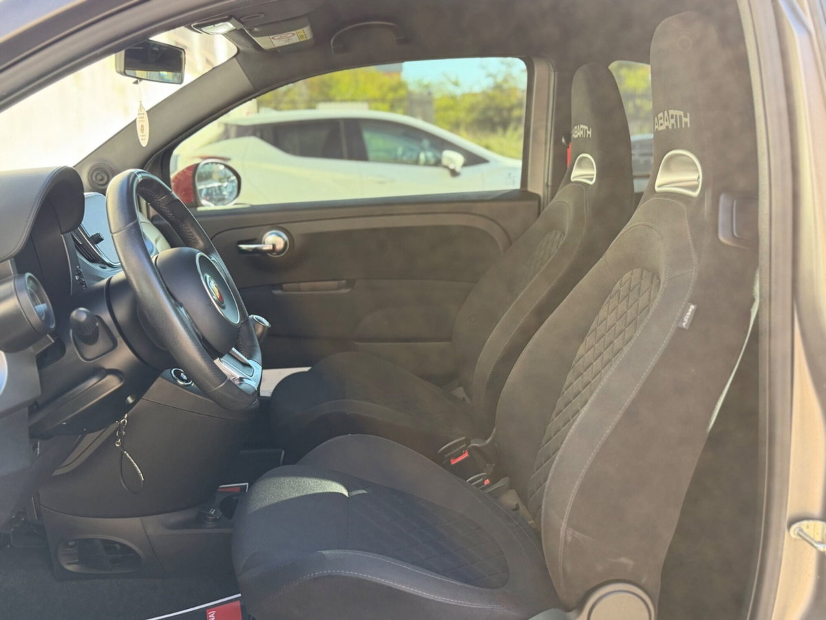 Abarth 595 595 1.4 Turbo T-Jet 165 CV Pista (12)