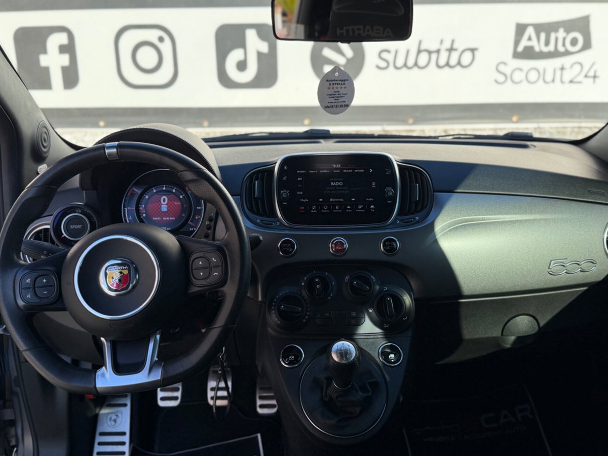 Abarth 595 595 1.4 Turbo T-Jet 165 CV Pista (14)