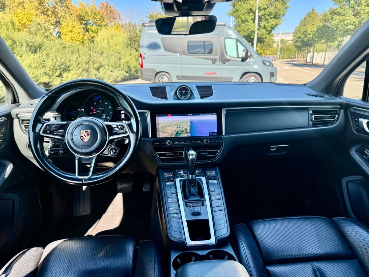 Porsche Macan 2.0 (9)