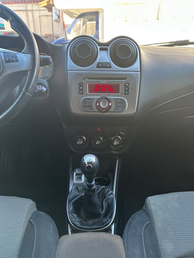 Alfa Romeo MiTo 1.4 78 CV Junior Sport Pack (14)