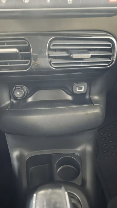 Citroen C4 Cactus PureTech 82 S&S ETG Shine Edition (17)