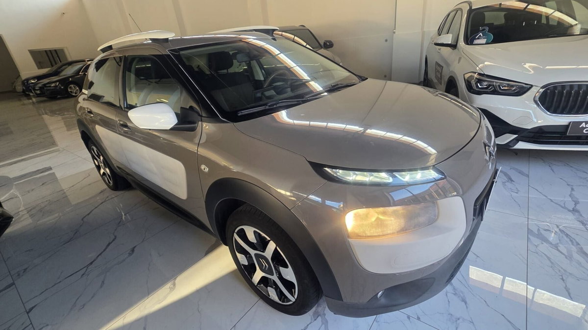 Citroen C4 Cactus PureTech 82 S&S ETG Shine Edition (4)