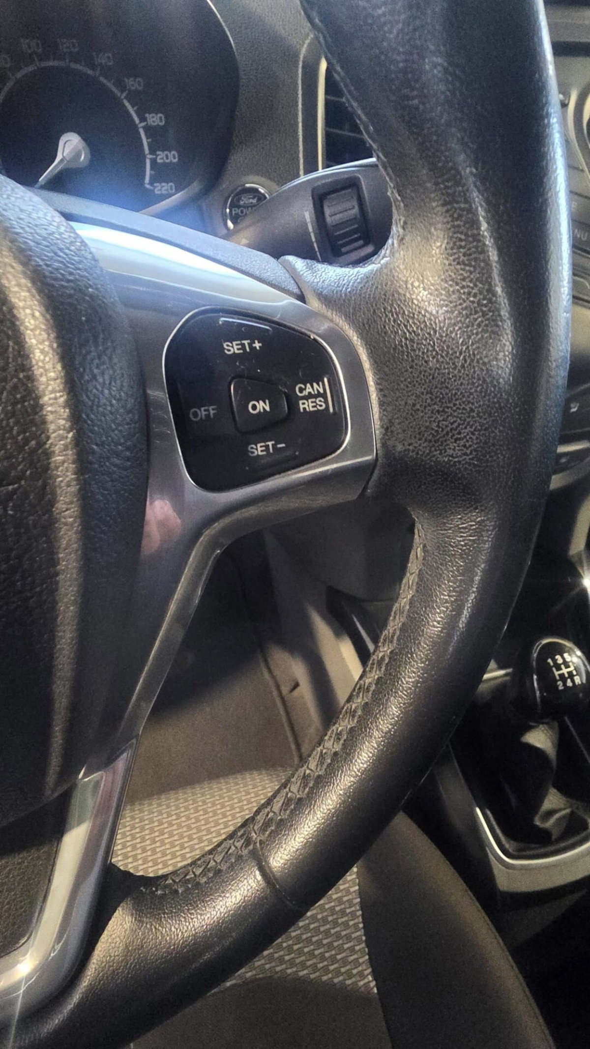 Ford EcoSport 1.5 TDCi 90 CV (16)