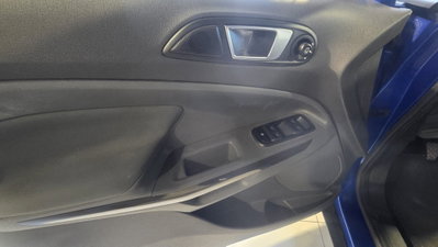 Ford EcoSport 1.5 TDCi 90 CV (18)