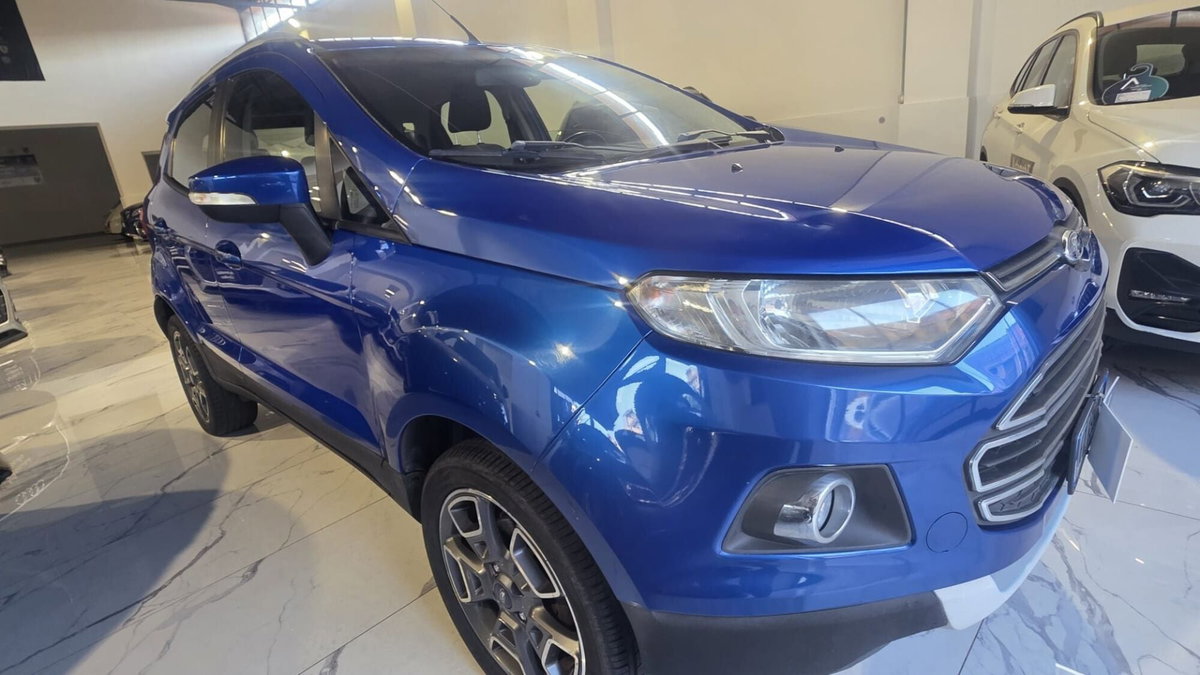 Ford EcoSport 1.5 TDCi 90 CV (2)
