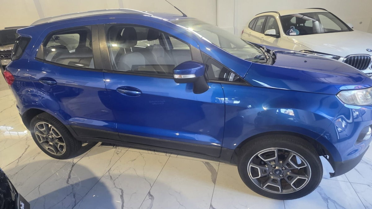 Ford EcoSport 1.5 TDCi 90 CV (7)