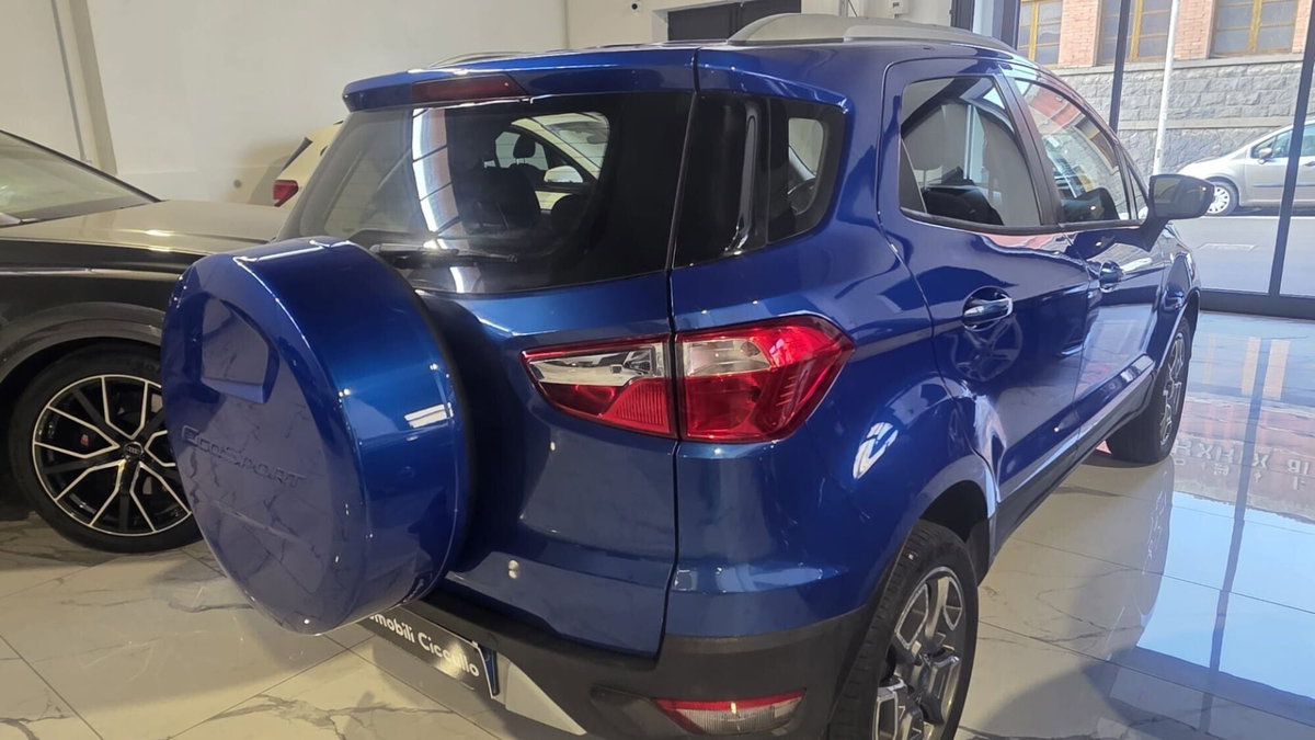 Ford EcoSport 1.5 TDCi 90 CV (8)