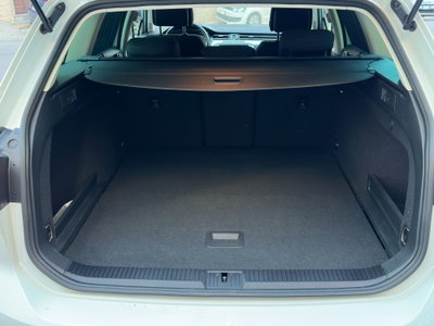 Volkswagen Passat Variant 2.0 TDI DSG Executive BlueMotion Tech. (12)