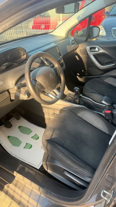 Peugeot 2008 82 Allure (11)