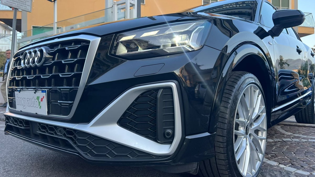 Audi Q2 Q2 35 TDI S tronic S line Edition (4)