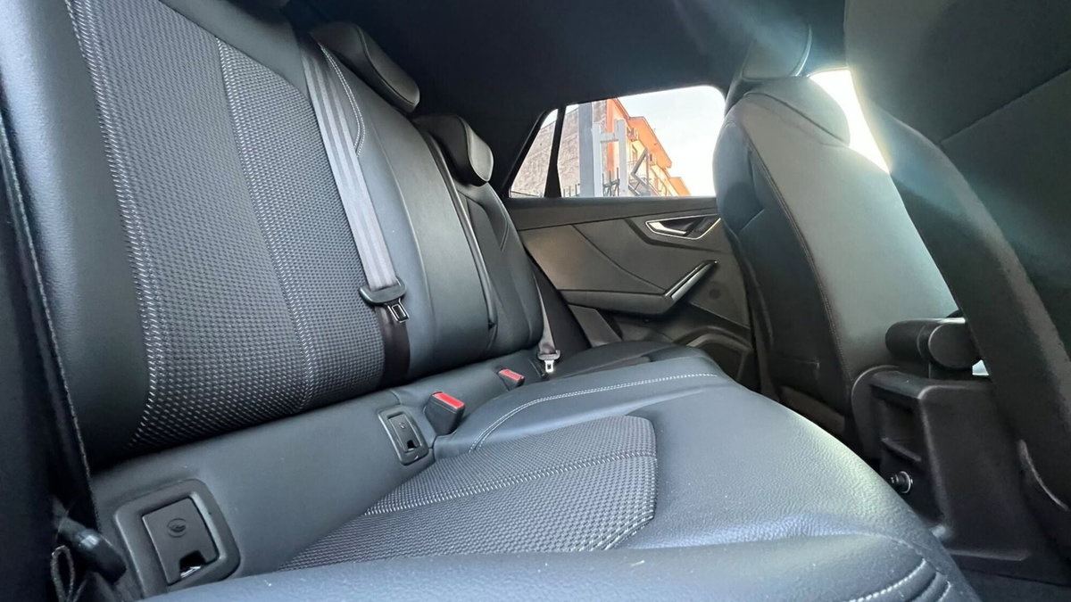 Audi Q2 Q2 35 TDI S tronic S line Edition (9)