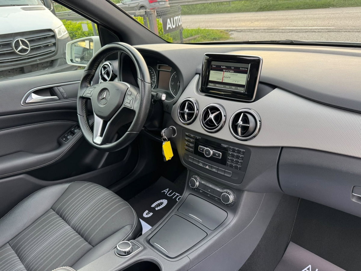 Mercedes-Benz Classe B 180 CDI Automatic Premium (15)