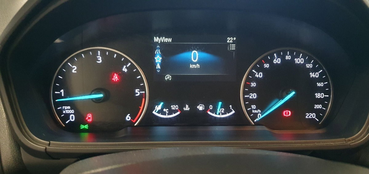 Ford EcoSport 1.5 Ecoblue 100 CV Start&Stop ST-Line (9)