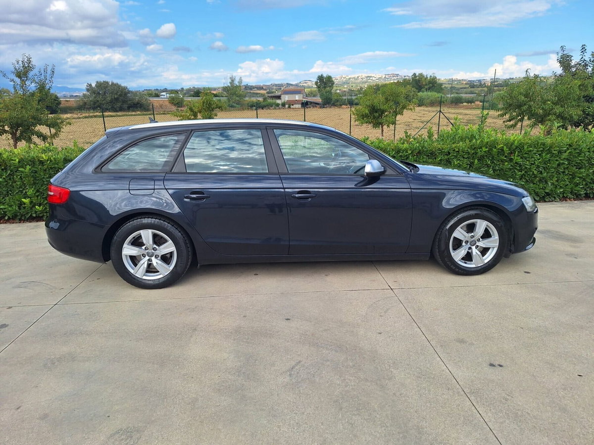 Audi A4 Avant 2.0 TDI 150 CV Advanced (3)