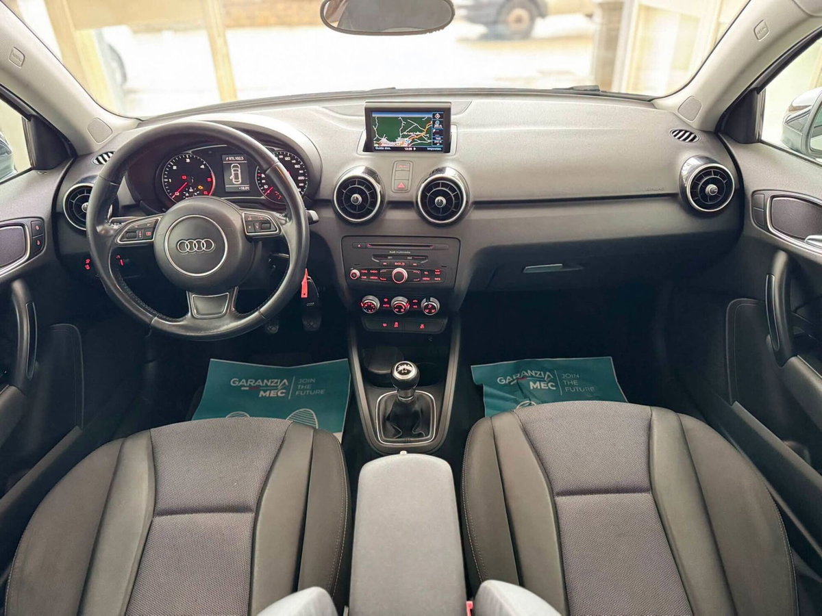 Audi A1 1.6 TDI 105 CV Ambition (6)
