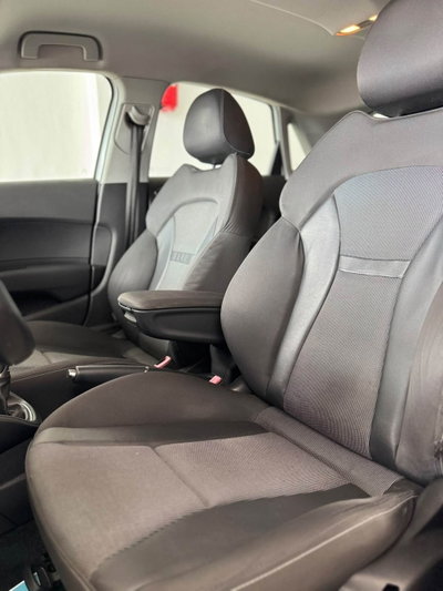 Audi A1 1.6 TDI 105 CV Ambition (9)
