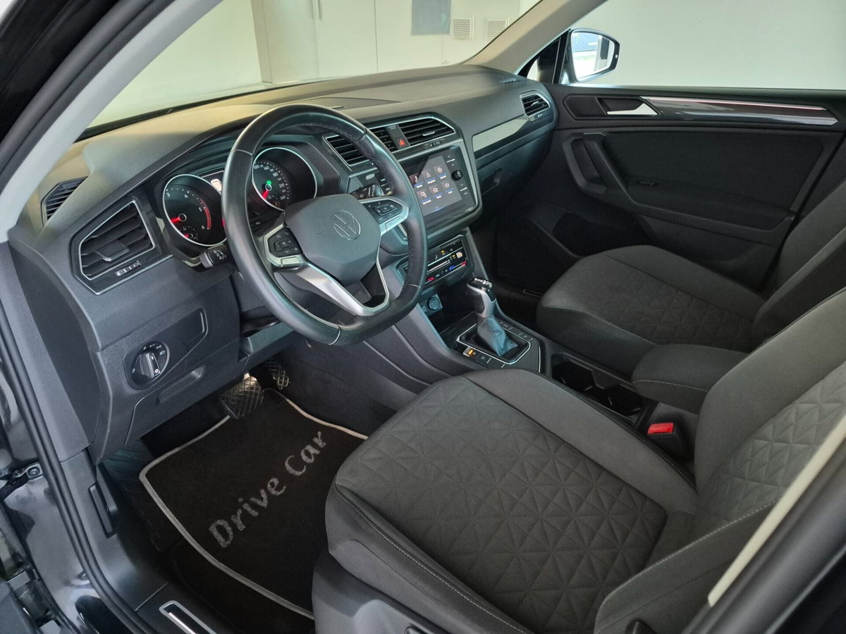 Volkswagen Tiguan 2.0 TDI 150 CV SCR DSG 4MOTION Life (10)