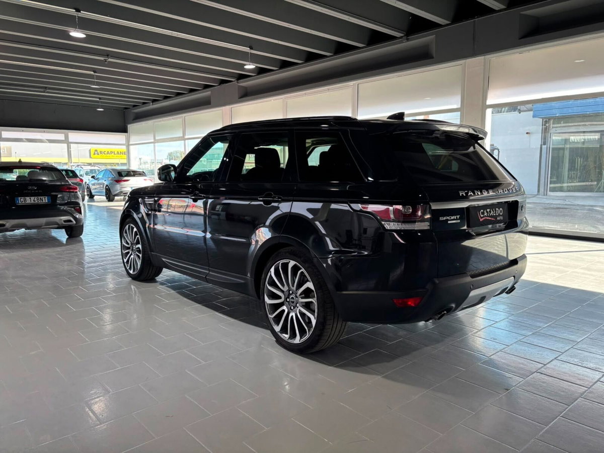 Land Rover Range Rover Sport 3.0 TDV6 HSE (3)
