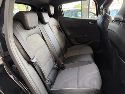 Renault Clio TCe 90 CV 5 porte Techno (10)