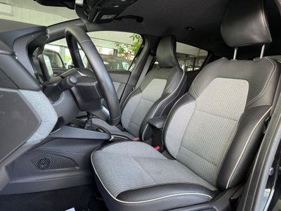 Renault Clio TCe 90 CV 5 porte Techno (12)