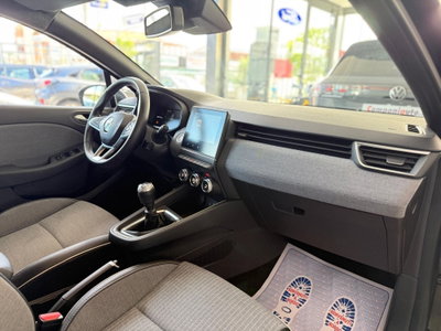Renault Clio TCe 90 CV 5 porte Techno (15)