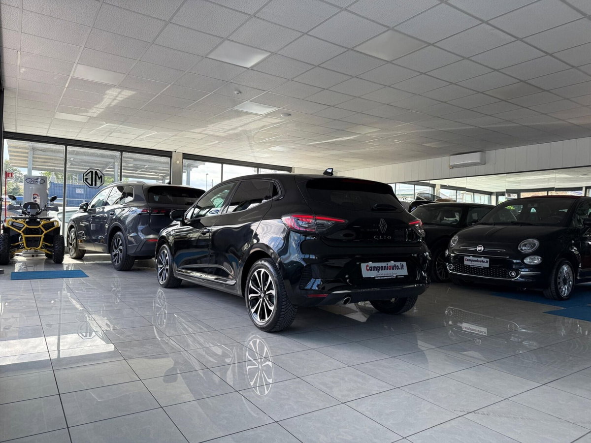 Renault Clio TCe 90 CV 5 porte Techno (8)