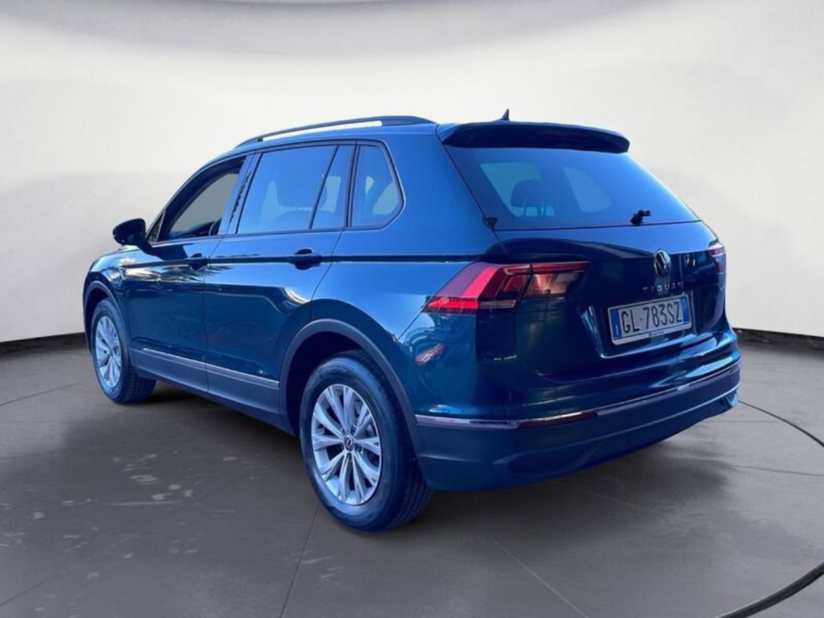 Volkswagen Tiguan 1.4 TSI eHYBRID DSG Life (7)