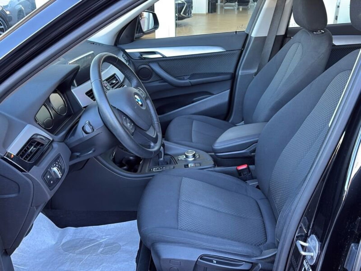 BMW X1 sDrive 18d Msport (11)