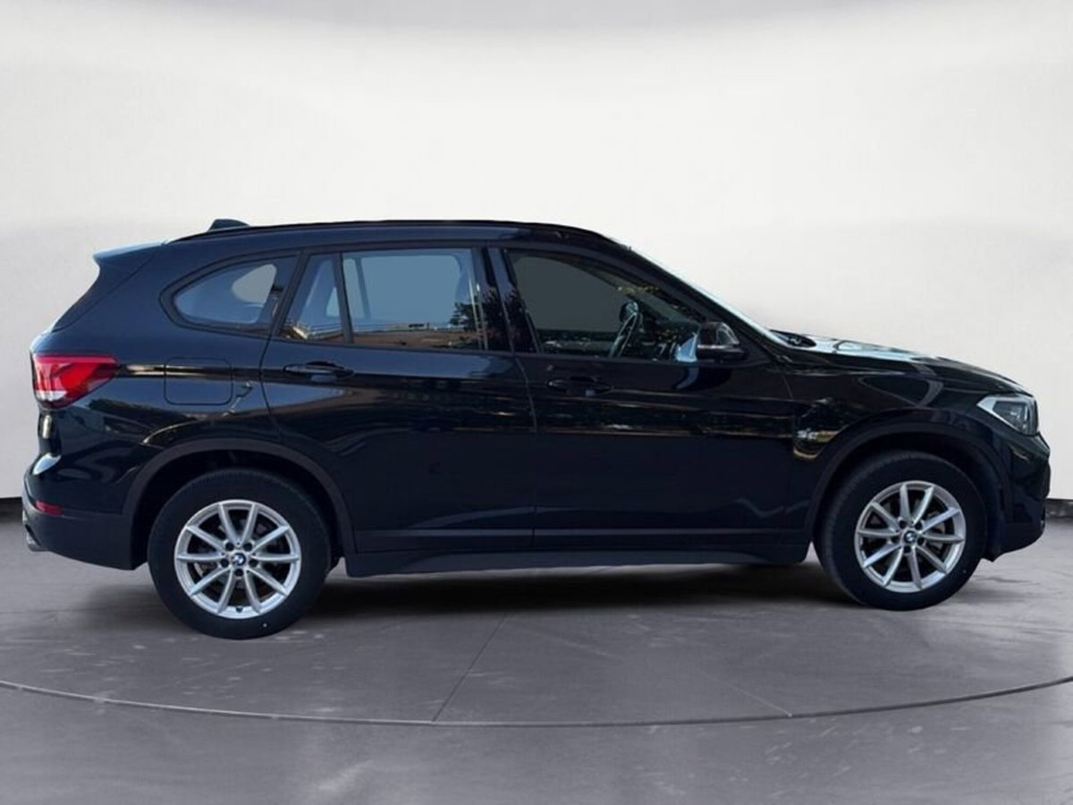 BMW X1 sDrive 18d Msport (3)