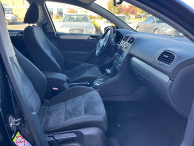 Volkswagen Golf 2.0 TDI 140CV DPF DSG 5p. Highline (7)