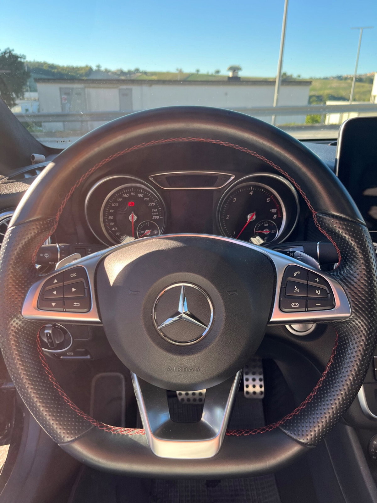 Mercedes-Benz CLA 200 d Automatic Premium (9)