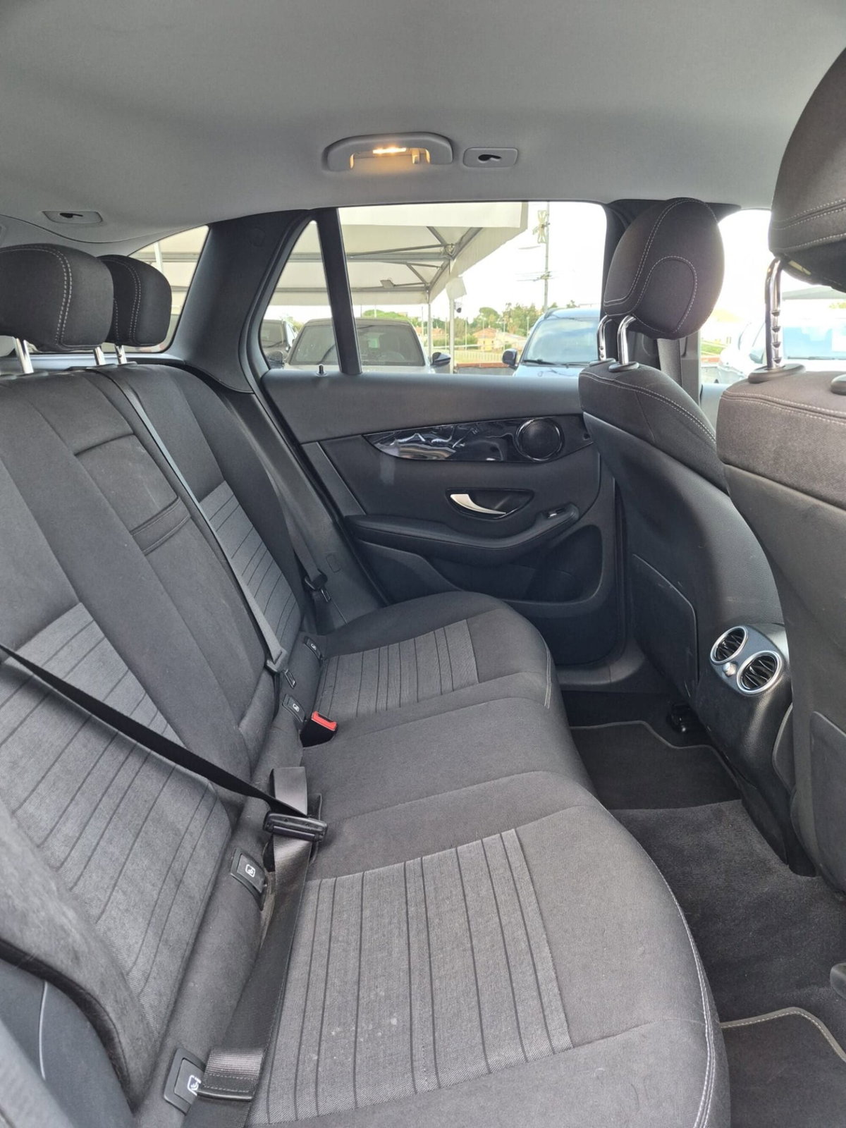 Mercedes-Benz GLC SUV 300 de 4Matic Plug-in hybrid Sport (12)