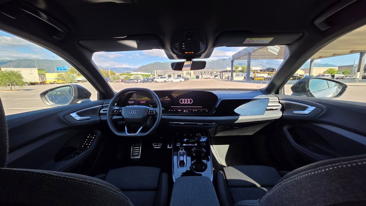 Audi A5 Avant 2.0 tfsi S line edition quattro 204cv s-tronic (8)